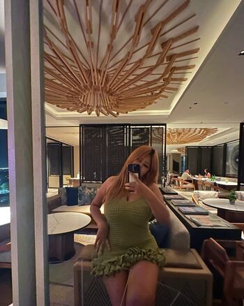 Full leaked Pond daisy page private photo