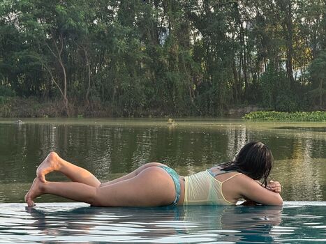 Full leaked Pond daisy private photo