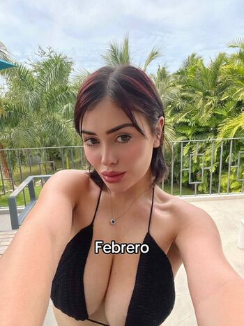 Full leaked Preciadoll private photo