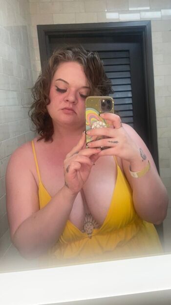 Full leaked Precociousflower private photo