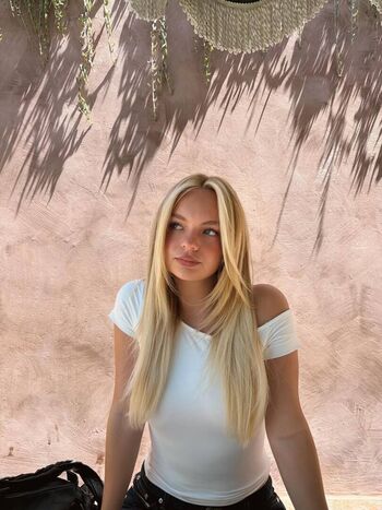 Full leaked Pressley hosbach private photo