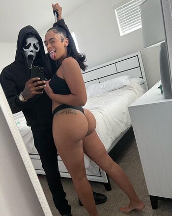 Full leaked Prettigiirls private photo