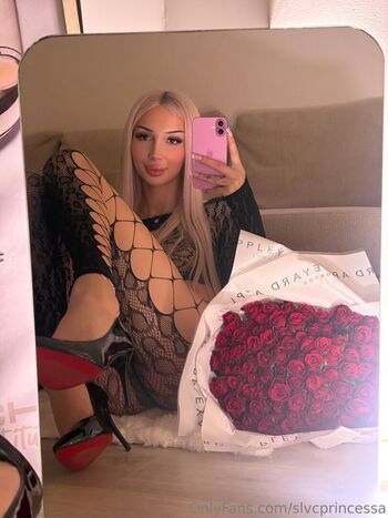 Full leaked Prettykamzz private photo