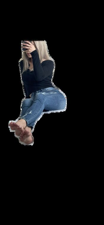 Full leaked Prettypetite private photo
