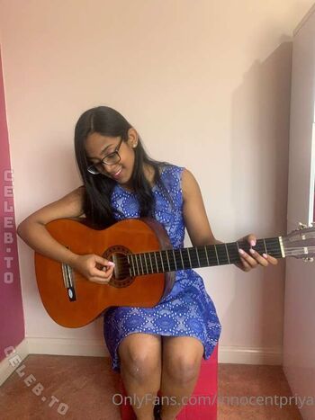 Full leaked Prettypriyaa private photo