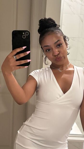 Full leaked Priah ferguson private photo