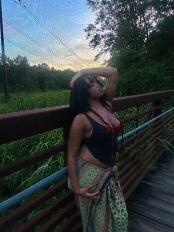 priestess_xo