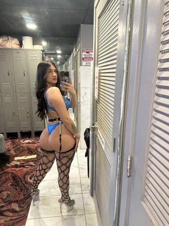 Full leaked Princesaxthalia page private photo