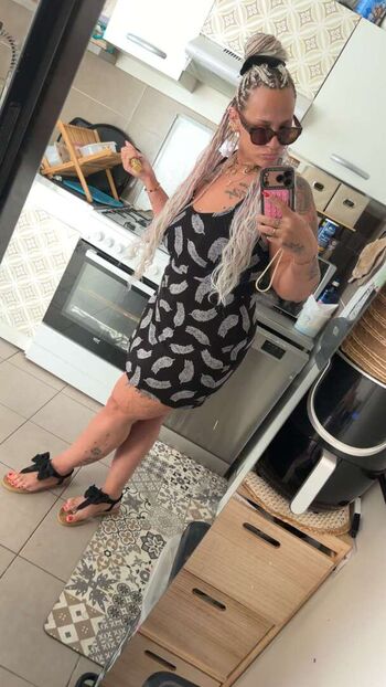 Full leaked Princessemiymiy private photo