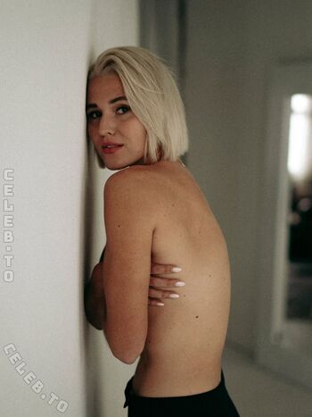 Full leaked Princessmaikelea private photo