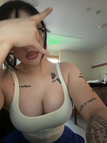 Full leaked Prisluvsyou private photo