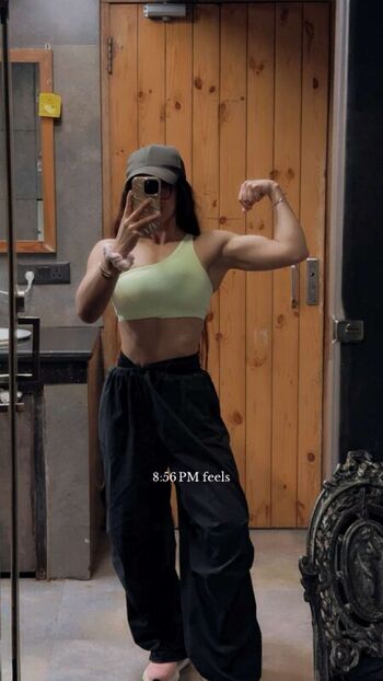 Full leaked Prithleen private photo