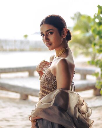 Full leaked Priya prakash varrier private photo