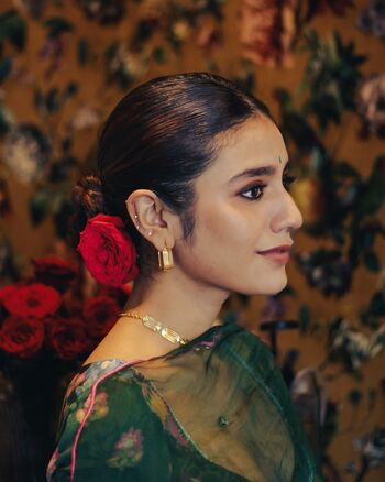 Full leaked Priya prakash varrier private photo