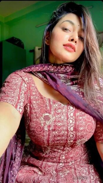 Full leaked Priya sharma private photo