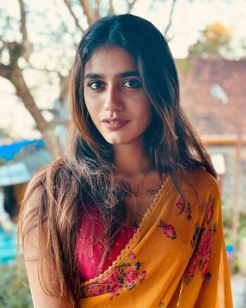 Full leaked Priya varrier private photo