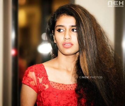 Full leaked Priya varrier private photo