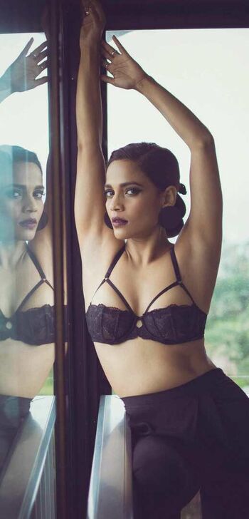Full leaked Priyanka bose private photo