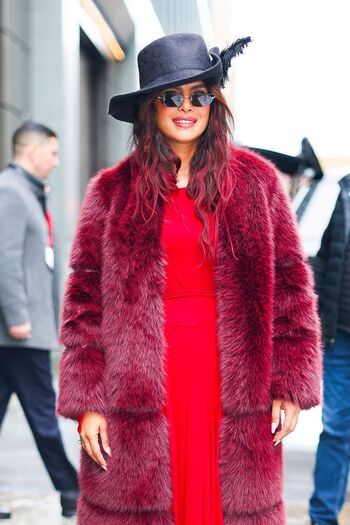 Full leaked Priyanka chopra page private photo