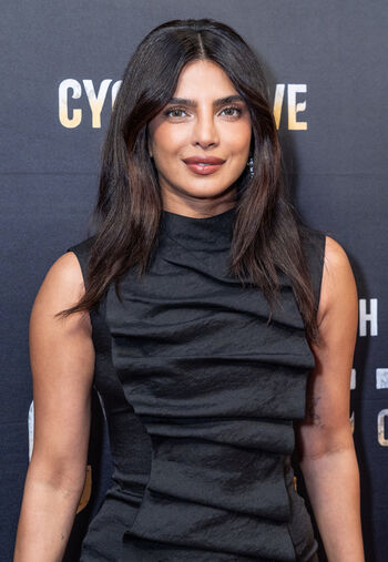 Full leaked Priyanka chopra private photo