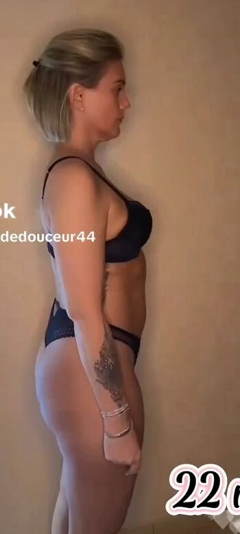 Full leaked Ptitebullededouceur private photo