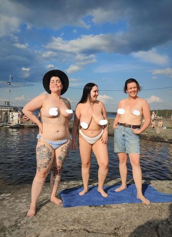 Full leaked Pubblic nude protest private photo