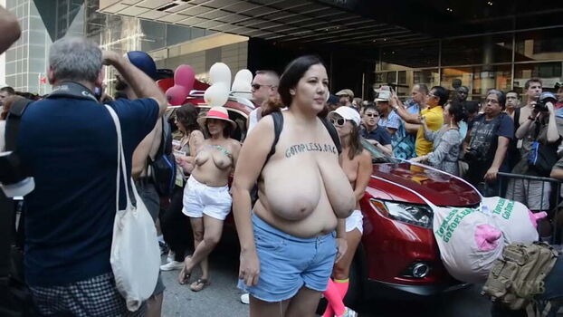 Full leaked Pubblic nude protest private photo