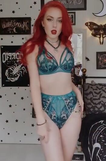 Full leaked Punky pixiee private photo