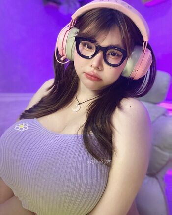 Full leaked Pxtriadel private photo