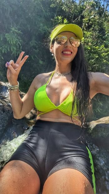 Full leaked Pytykely private photo