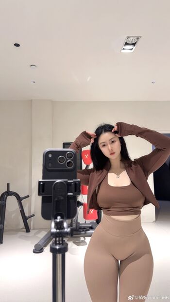 俏妞qiaoniuTT