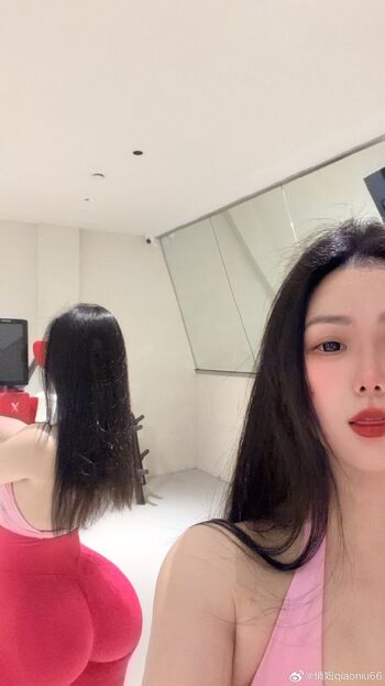 俏妞qiaoniuTT