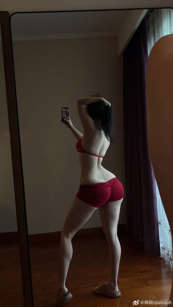俏妞qiaoniuTT