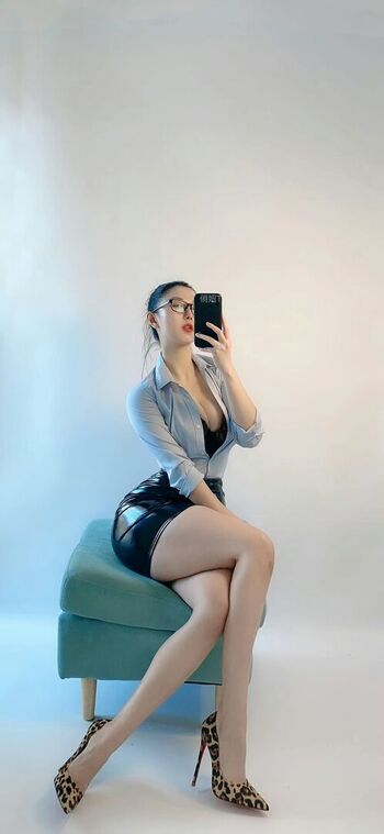 Full leaked Qiaoniutt private photo