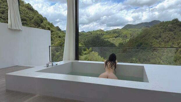 Full leaked Qiaoniutt private photo