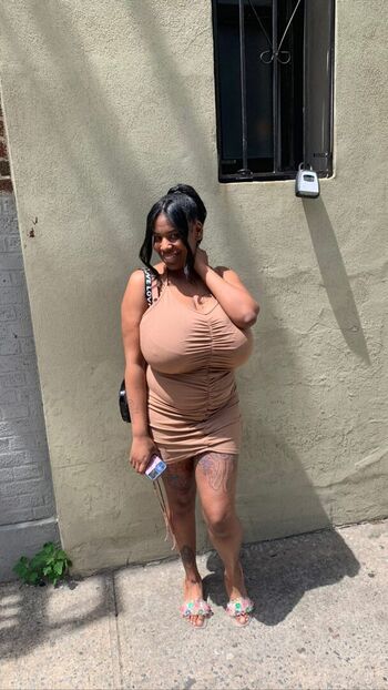 Full leaked Quanastevens private photo