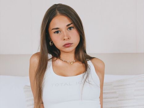 Full leaked Queen clean private photo