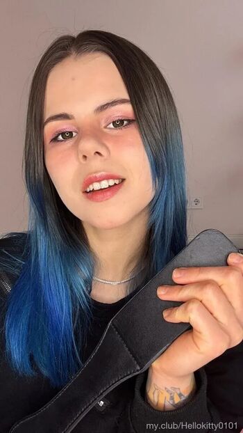 Full leaked Queenalicex private photo