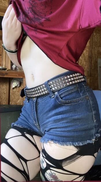 Full leaked Queenemeraldrose private photo