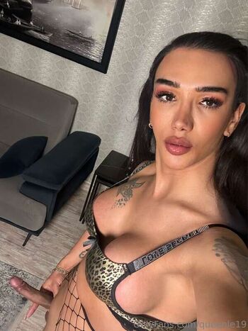 Full leaked Queenle private photo