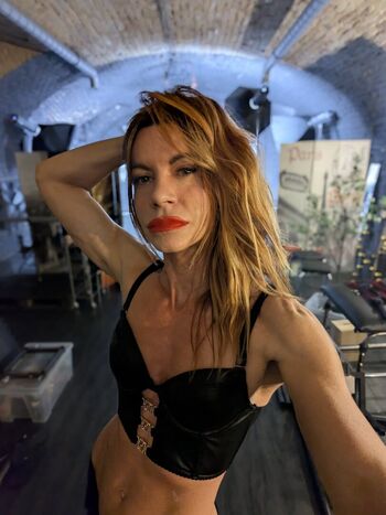 Full leaked Queensnake private photo