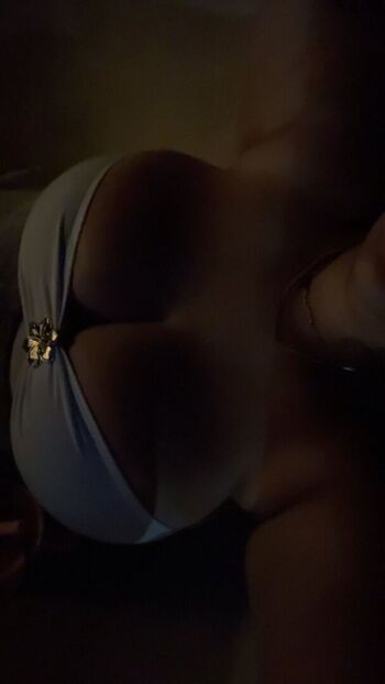 Full leaked R mhia private photo