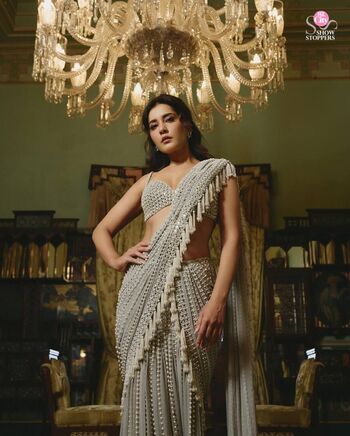 Full leaked Raashi khanna private photo