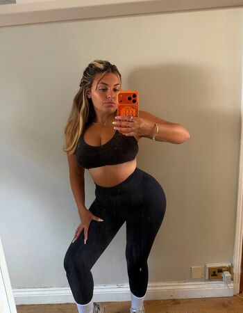 Full leaked Rachael taylor private photo