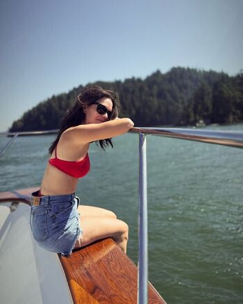 Full leaked Rachel bilson private photo