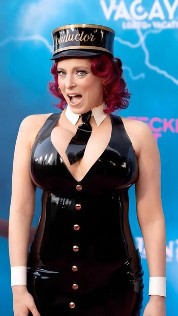 Rachel Bloom