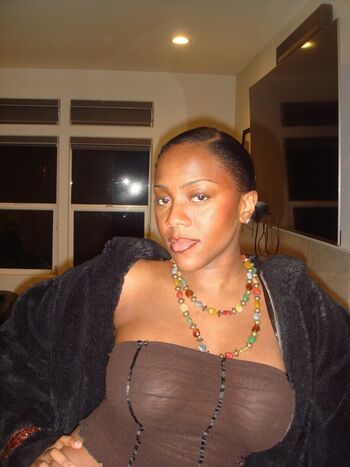 Full leaked Rachel chinouriri private photo