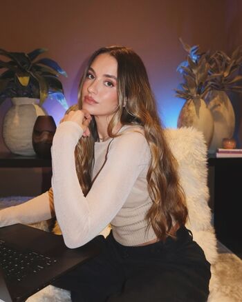 Full leaked Rachel demita private photo