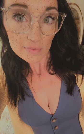 Full leaked Rachierach private photo