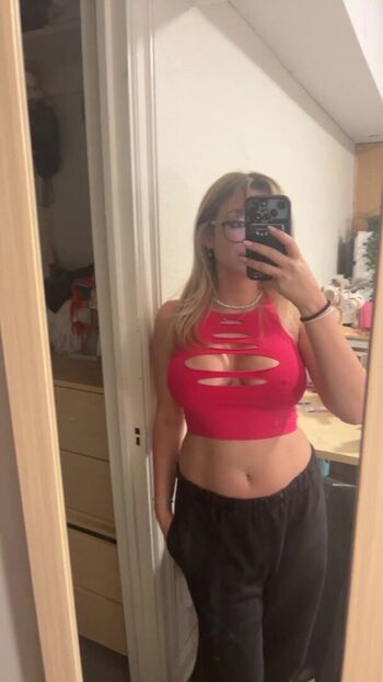 Full leaked Rachsworld private photo